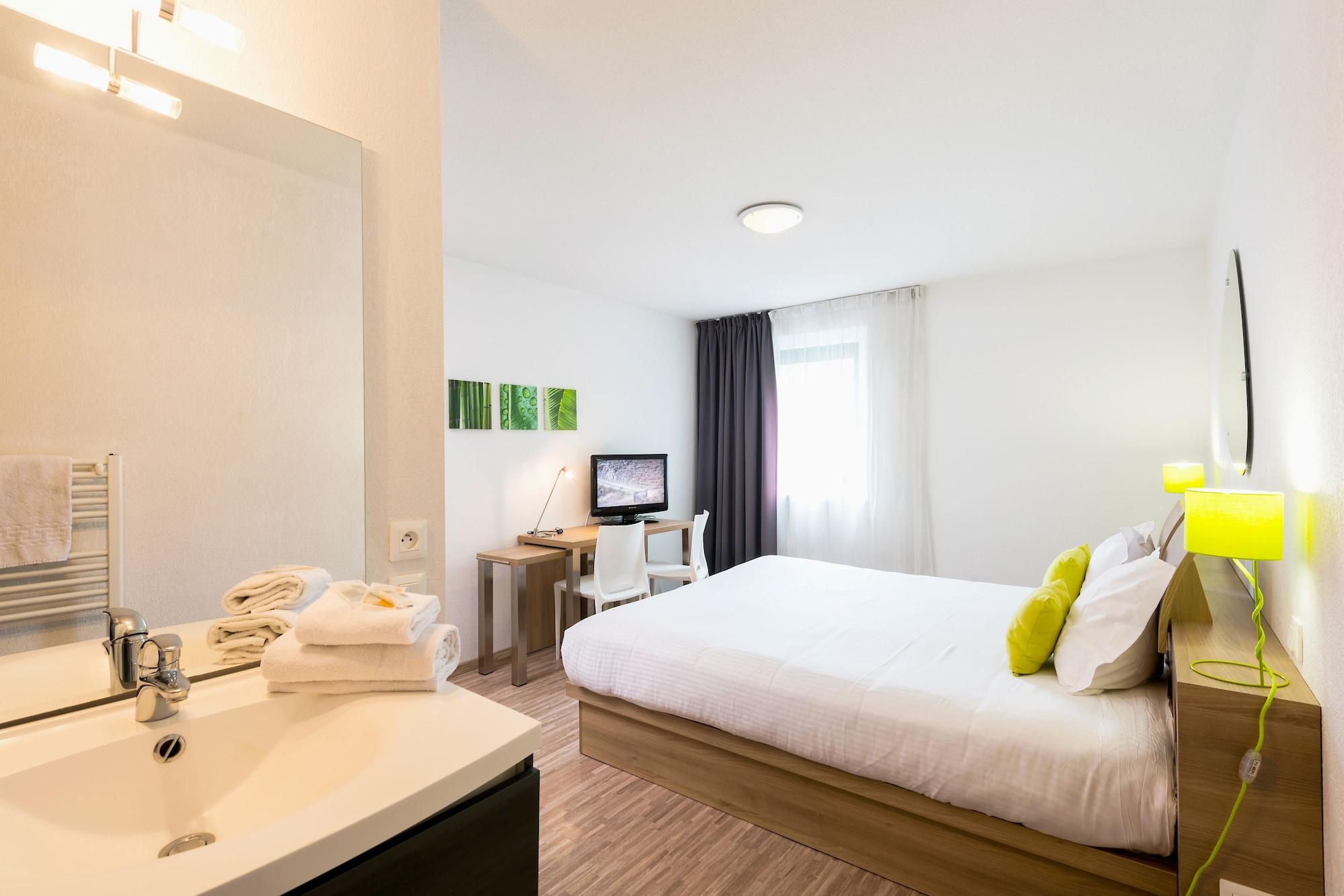 Teneo Apparthotel Bordeaux Merignac - Aeroport Eksteriør bilde